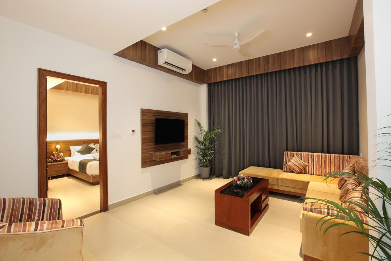 Hotel Maria Park Muvattupuzha المظهر الخارجي الصورة